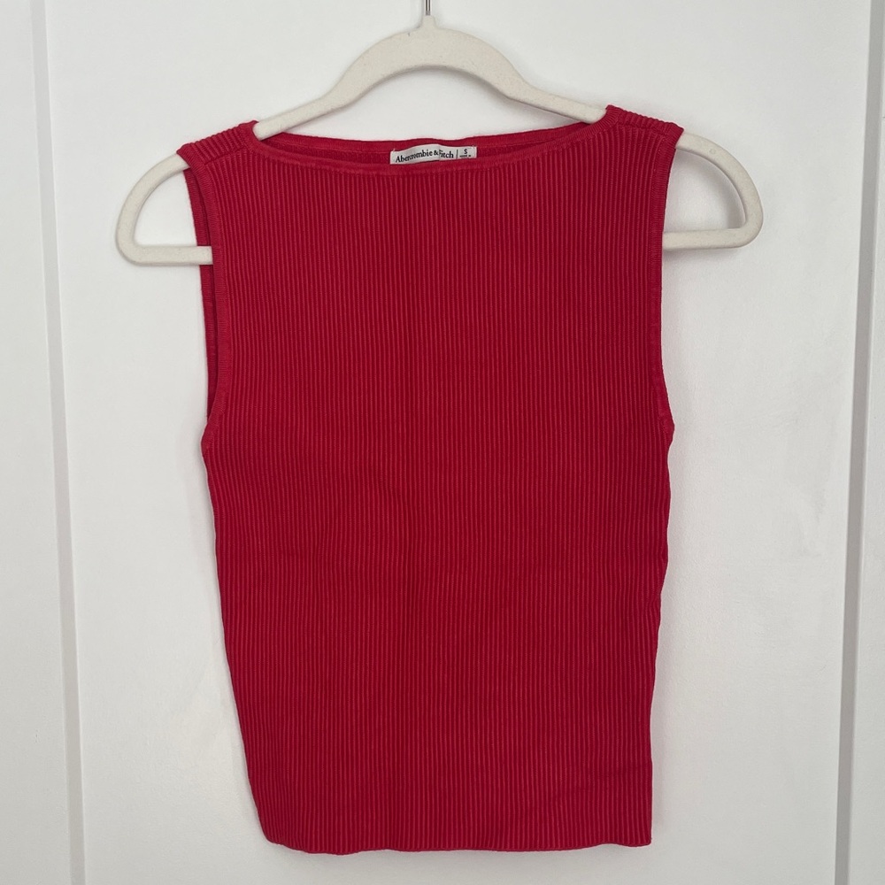 Red Sleeveless Ribbed Top